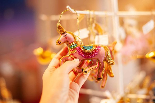 Quels sont les articles proposés par une boutique de produits licornes ?